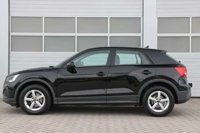Audi Q2 (2022) thumbnail 12
