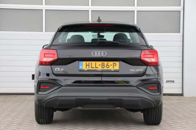 Audi Q2 (2022) thumbnail 10