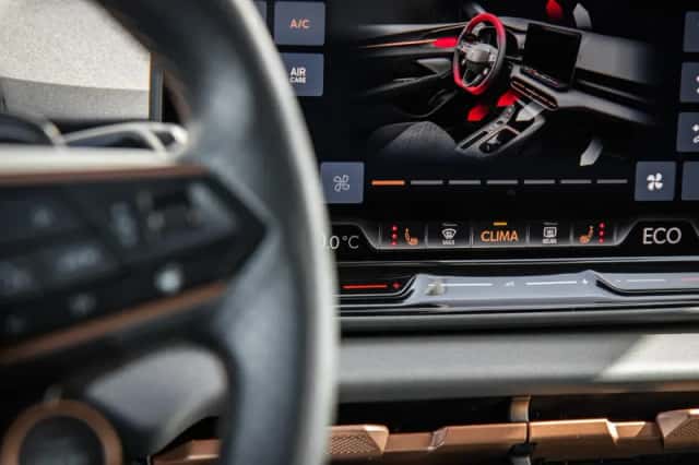 CUPRA Terramar (2025) thumbnail 32