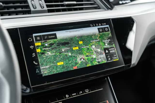 Audi Q8 e-tron (2024) thumbnail 30