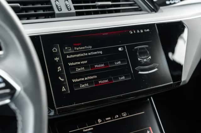 Audi Q8 e-tron (2024) thumbnail 45