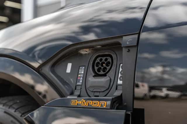 Audi e-tron (2022) thumbnail 14