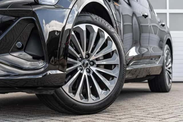 Audi e-tron (2022) thumbnail 16