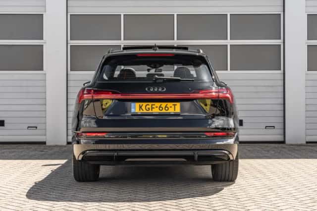 Audi e-tron (2022) thumbnail 17