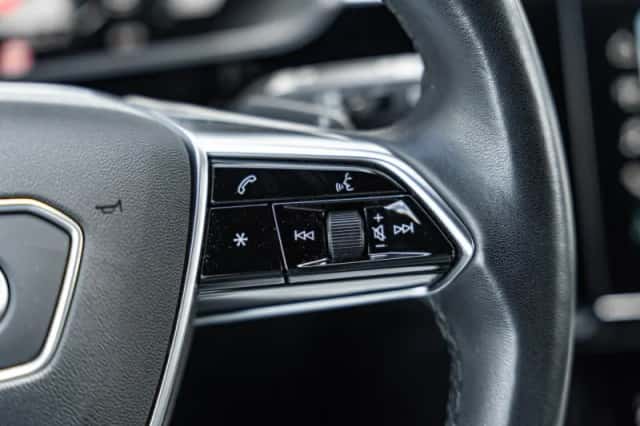 Audi e-tron (2022) thumbnail 44