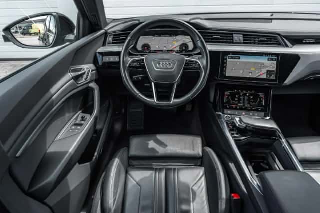 Audi e-tron (2022) thumbnail 49