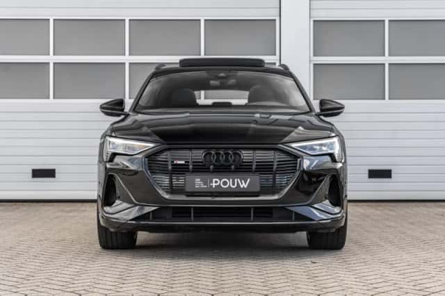 Audi e-tron (2022) thumbnail 10
