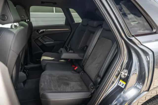 Audi Q3 (2019) thumbnail 22