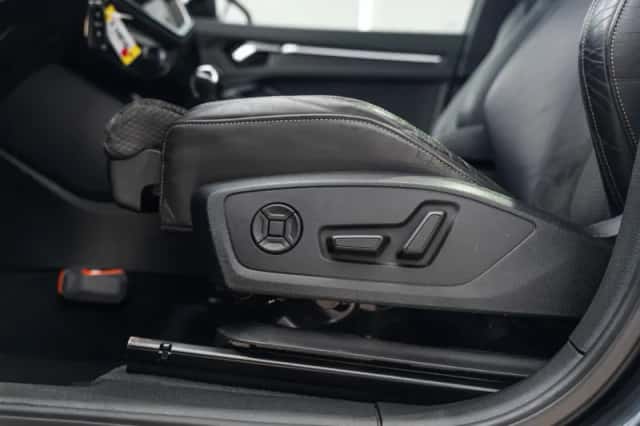 Audi Q3 (2019) thumbnail 24
