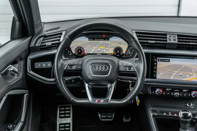 Audi Q3 (2019) thumbnail 41