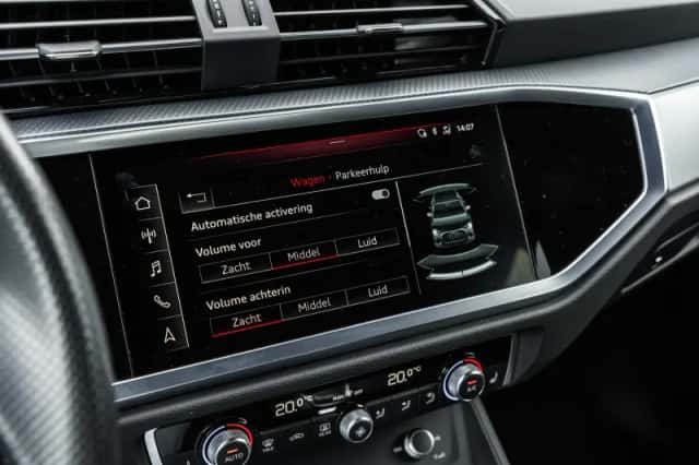 Audi Q3 (2019) thumbnail 48
