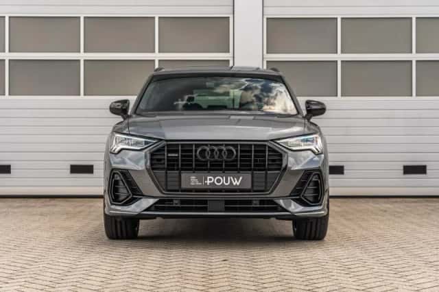 Audi Q3 (2019) thumbnail 8