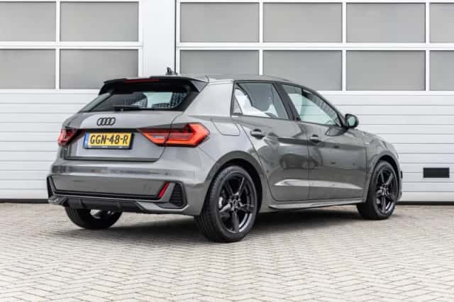 Audi A1 (2024) thumbnail 2