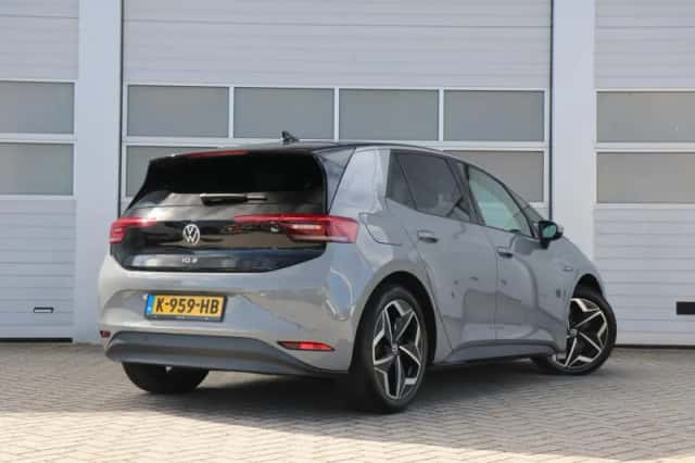 Volkswagen ID.3 (2020) thumbnail 2