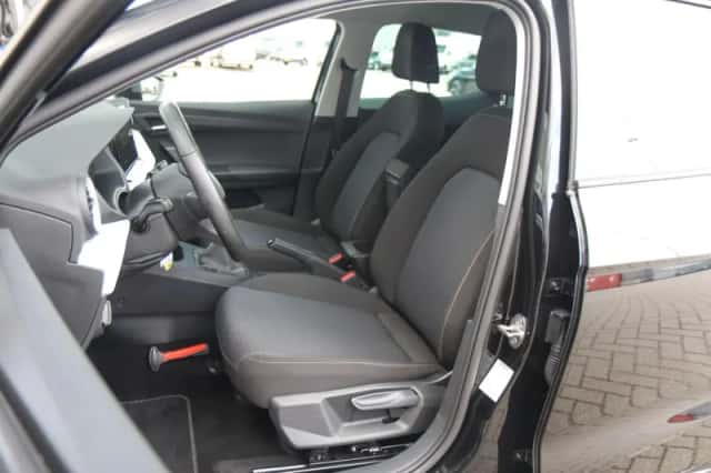 SEAT Ibiza (2023) thumbnail 4