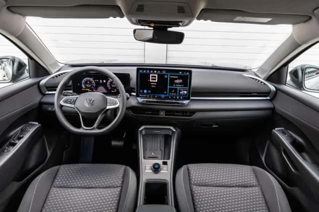 Volkswagen T-Roc (2026) thumbnail 5