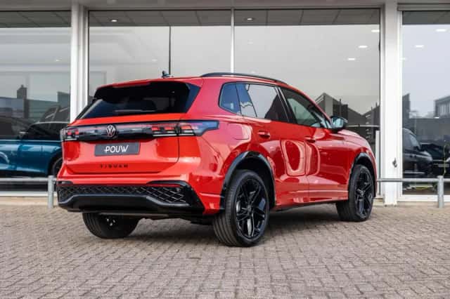 Volkswagen Tiguan (2026) thumbnail 2