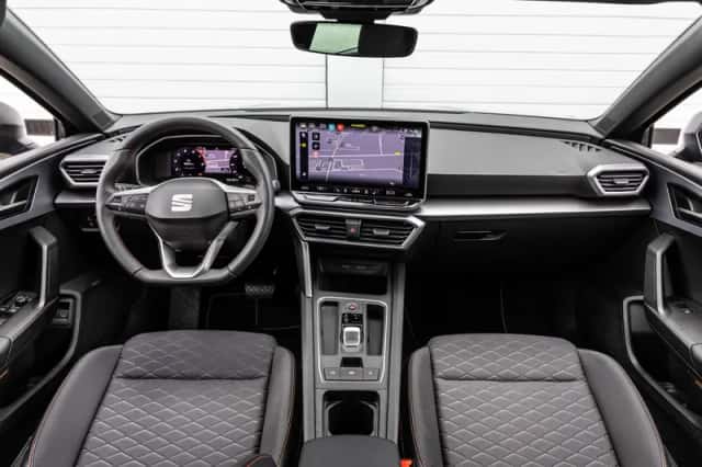 SEAT Leon Sportstourer (2026) thumbnail 5