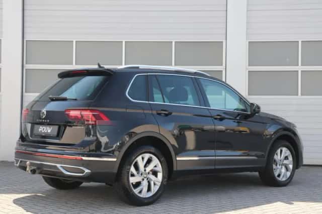 Volkswagen Tiguan (2022) thumbnail 2
