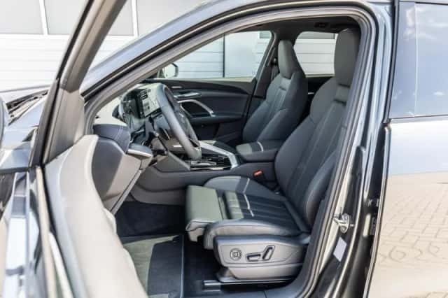 Audi Q5 (2026) thumbnail 4