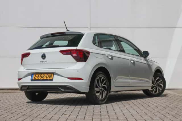 Volkswagen Polo (2024) thumbnail 2
