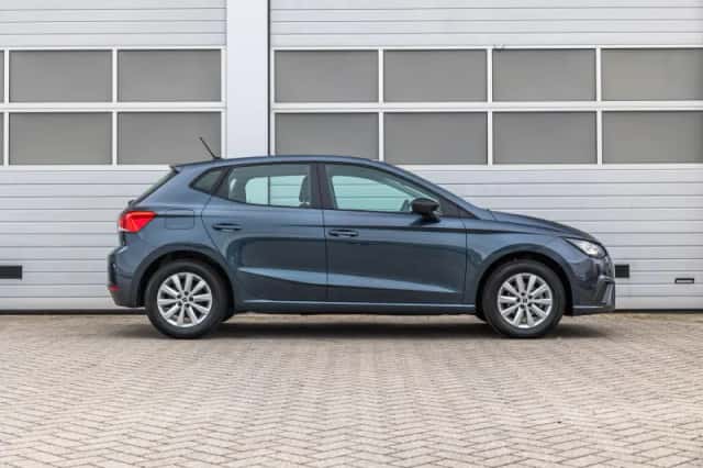 SEAT Ibiza (2025) thumbnail 3