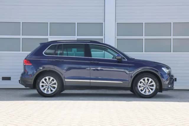 Volkswagen Tiguan (2019) thumbnail 3