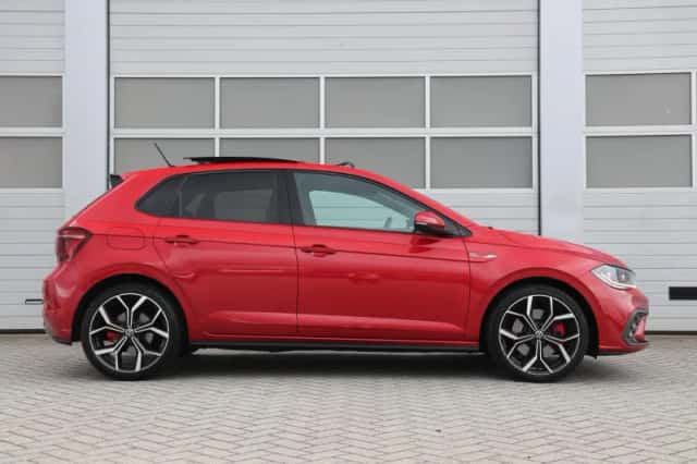 Volkswagen Polo (2023) thumbnail 3