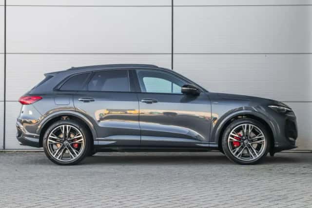 Audi Q5 (2026) thumbnail 3