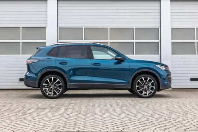 Volkswagen Tiguan (2025) thumbnail 3