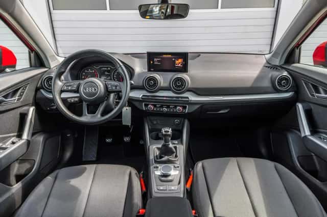 Audi Q2 (2022) thumbnail 5