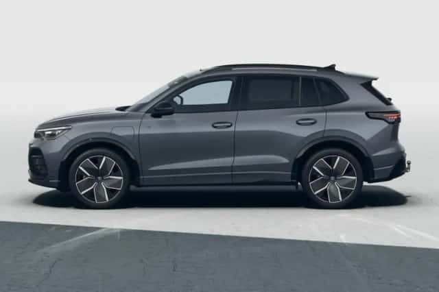 Volkswagen Tiguan (2026) thumbnail 3