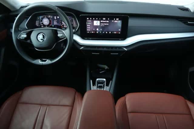 Škoda Octavia (2024) thumbnail 5