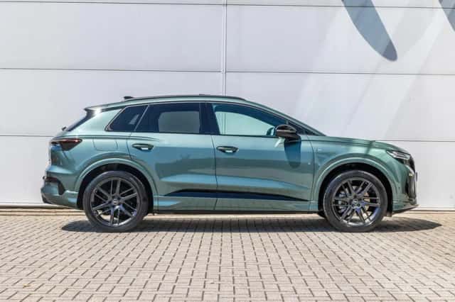 Audi Q4 e-tron (2026) thumbnail 3
