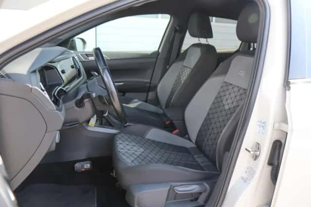 Volkswagen Taigo (2022) thumbnail 4