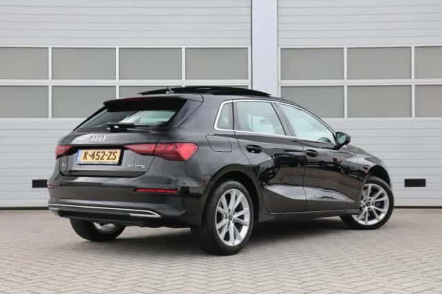 Audi A3 (2021) thumbnail 2