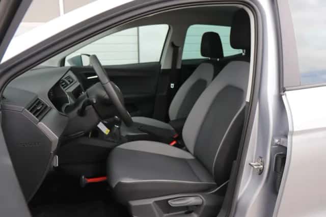 SEAT Ibiza (2020) thumbnail 4