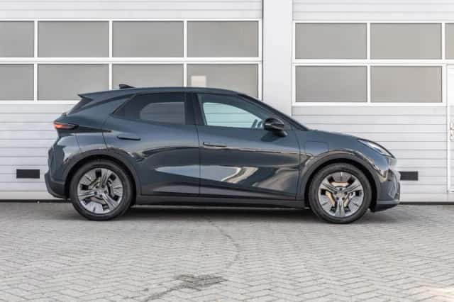 CUPRA Raval (2026) thumbnail 3