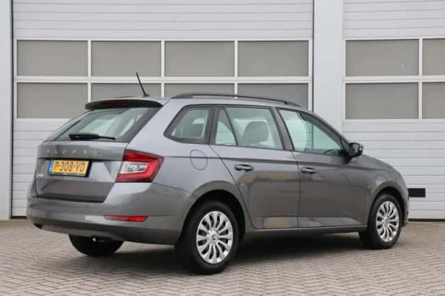 Škoda Fabia (2022) thumbnail 2
