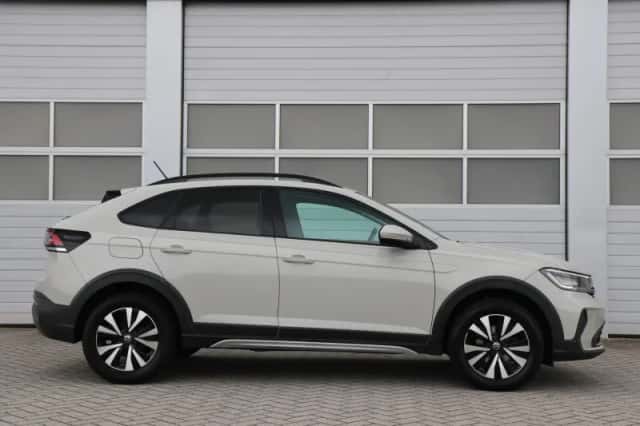 Volkswagen Taigo (2024) thumbnail 3