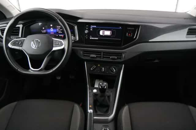 Volkswagen Taigo (2024) thumbnail 5