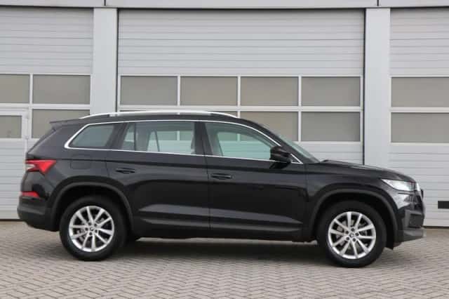 Škoda Kodiaq (2023) thumbnail 3