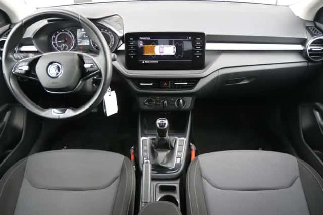Škoda Fabia (2022) thumbnail 5