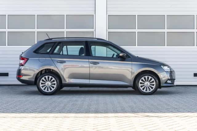 Škoda Fabia (2022) thumbnail 3