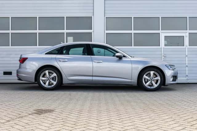 Audi A6 (2023) thumbnail 3