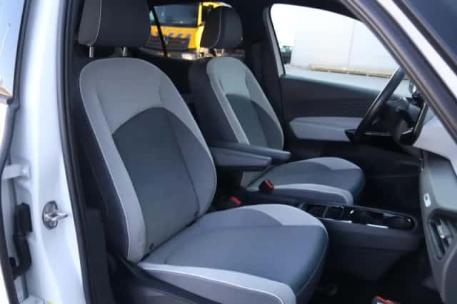 Volkswagen ID.3 (2020) thumbnail 4