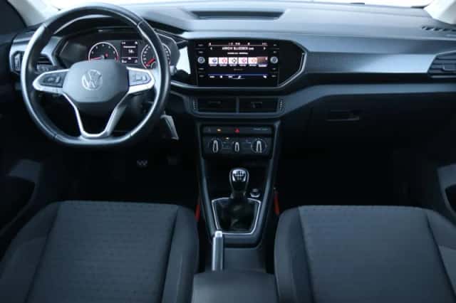 Volkswagen T-Cross (2022) thumbnail 5
