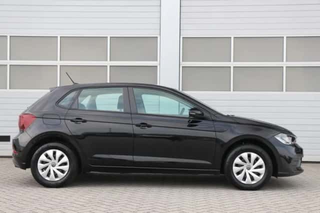 Volkswagen Polo (2024) thumbnail 3