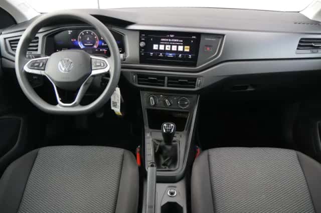 Volkswagen Polo (2024) thumbnail 5
