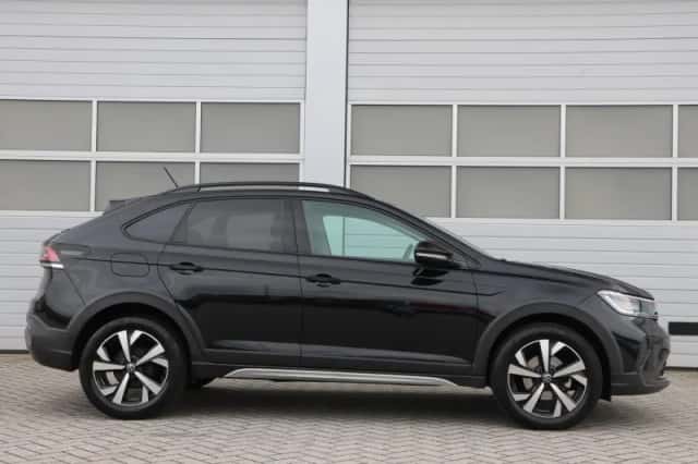 Volkswagen Taigo (2024) thumbnail 3